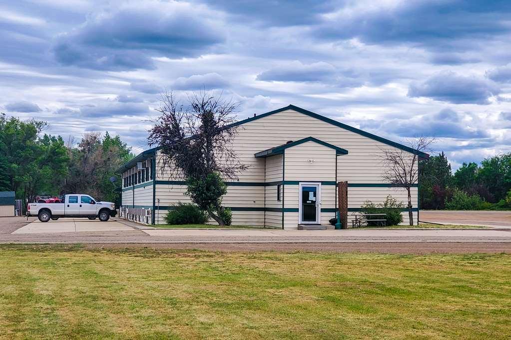 Rodeway Inn Gateway To Medora T-Roosevelt & Makoshika State Park Wibaux Exterior foto